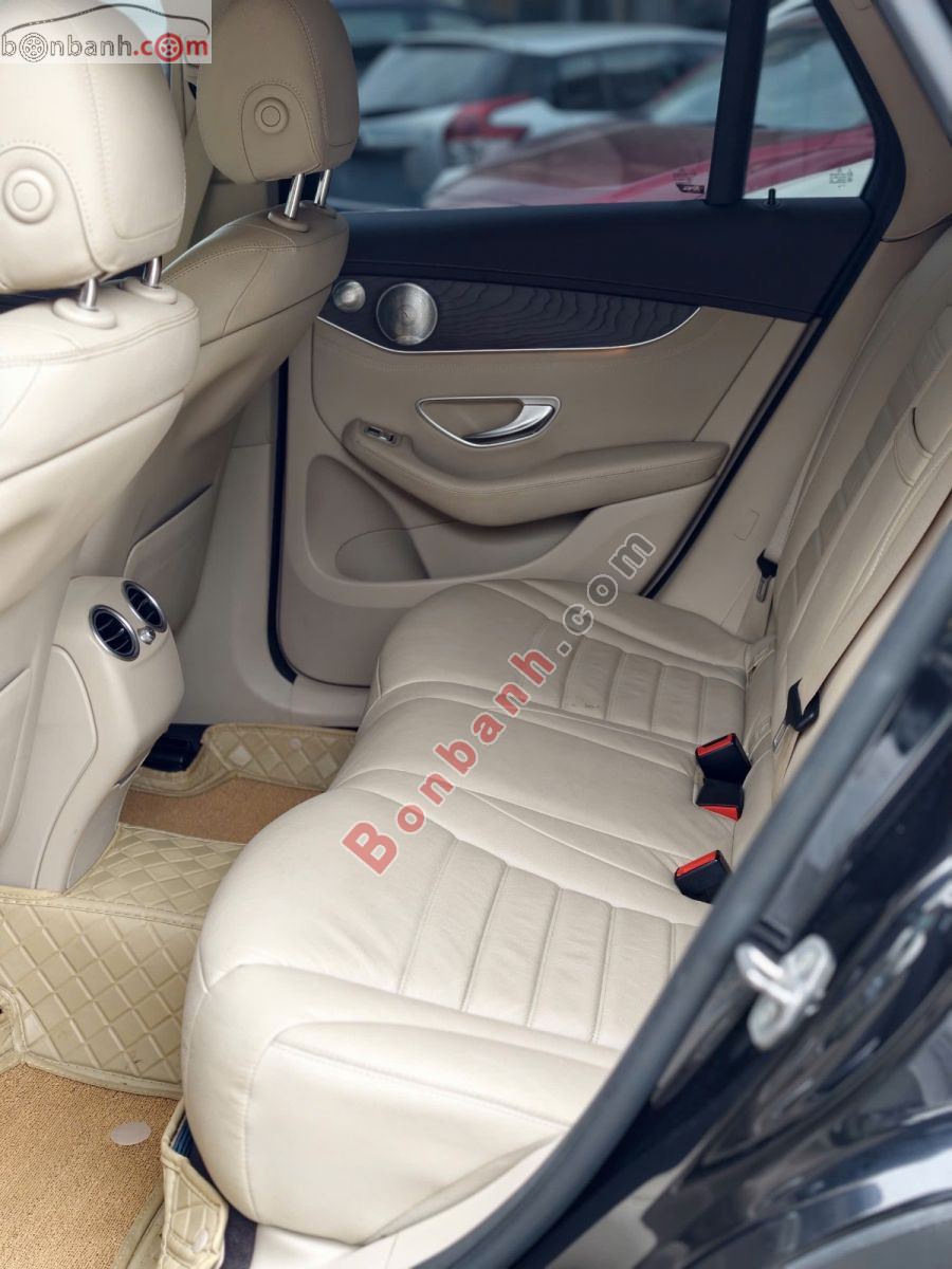 Bán ô tô Mercedes Benz GLC 200 4Matic - 2020 - xe cũ