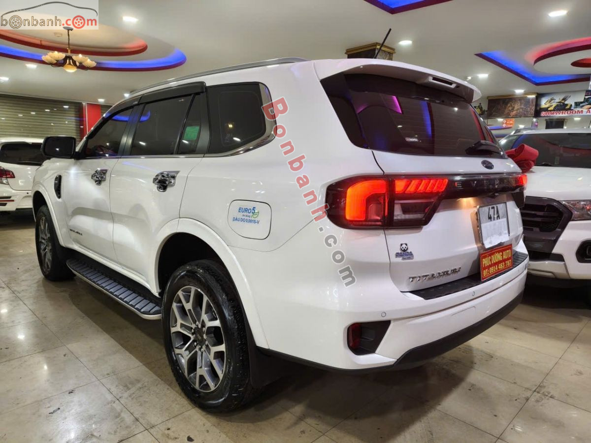 Bán ô tô Ford Everest Titanium 2.0L 4x2 AT - 2024 - xe cũ