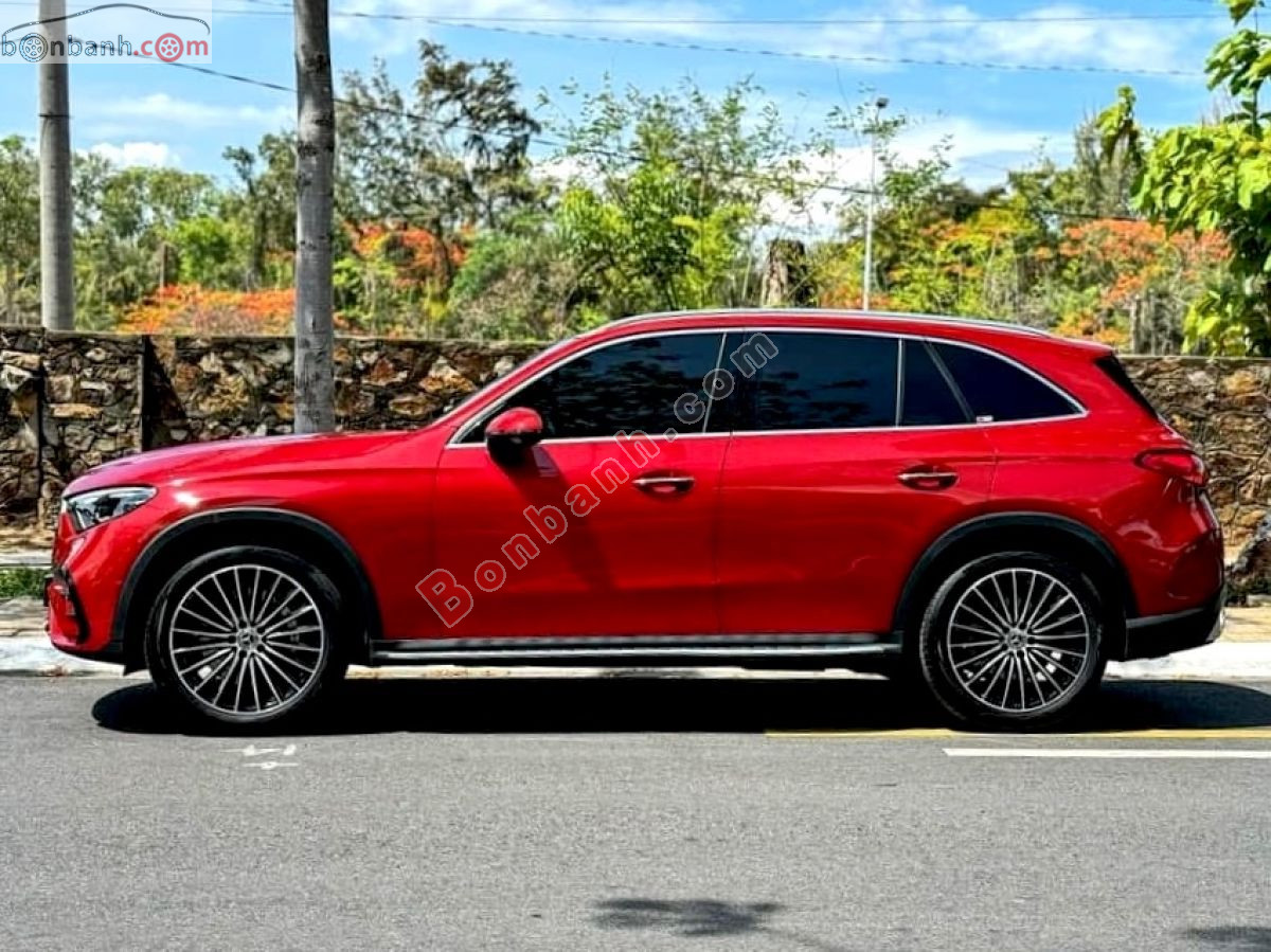 Bán ô tô Mercedes Benz GLC 300 4Matic - 2023 - xe cũ