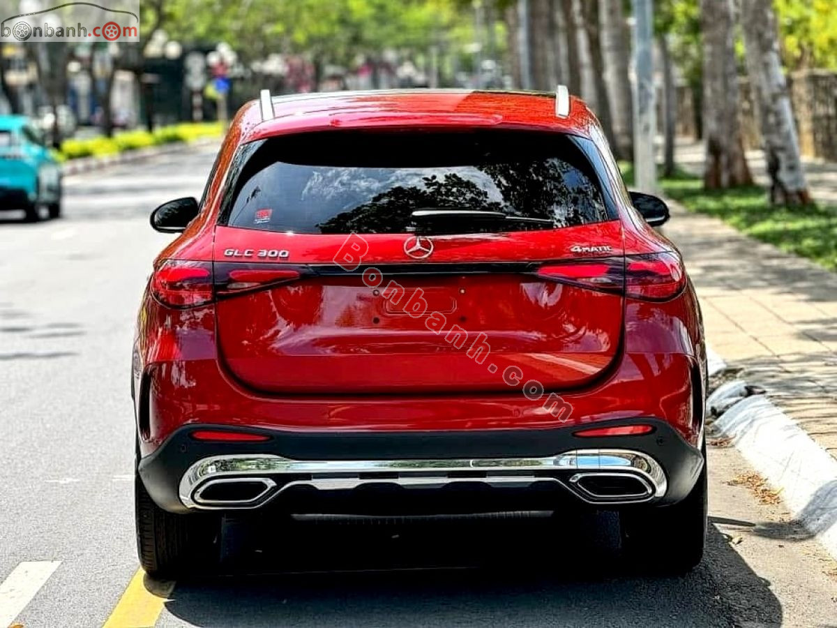 Bán ô tô Mercedes Benz GLC 300 4Matic - 2023 - xe cũ