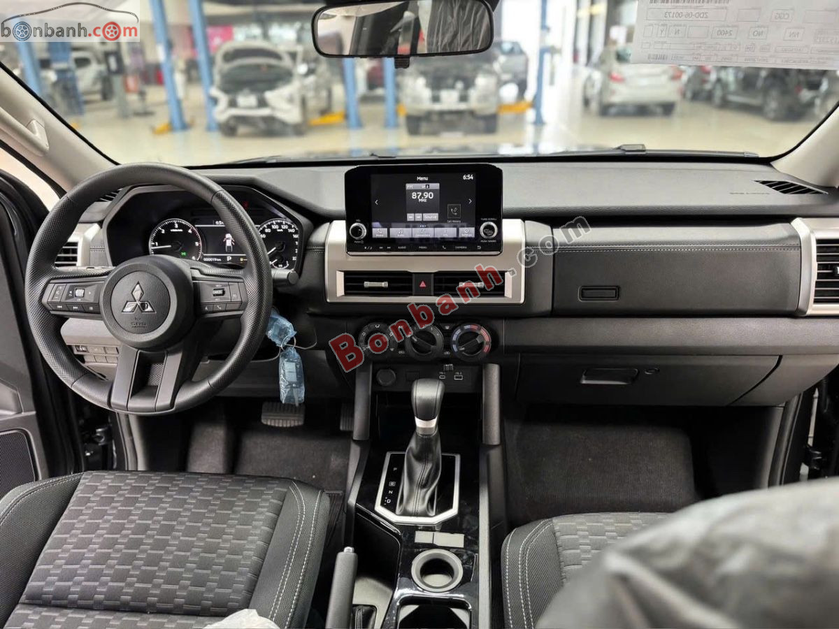 Bán ô tô Mitsubishi Triton GLX 2WD AT - 2026 - xe mới