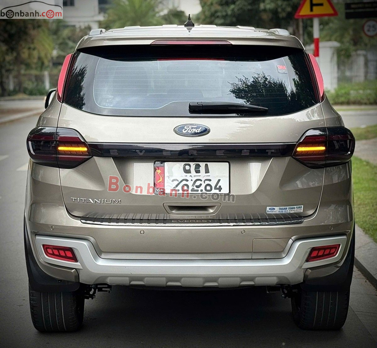 Bán ô tô Ford Everest Titanium 2.0L 4x2 AT - 2021 - xe cũ