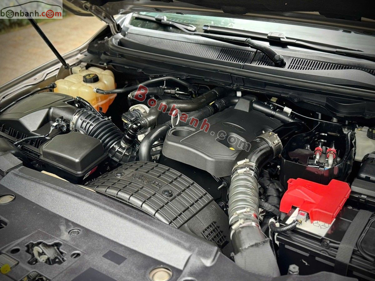 Bán ô tô Ford Everest Titanium 2.0L 4x2 AT - 2021 - xe cũ