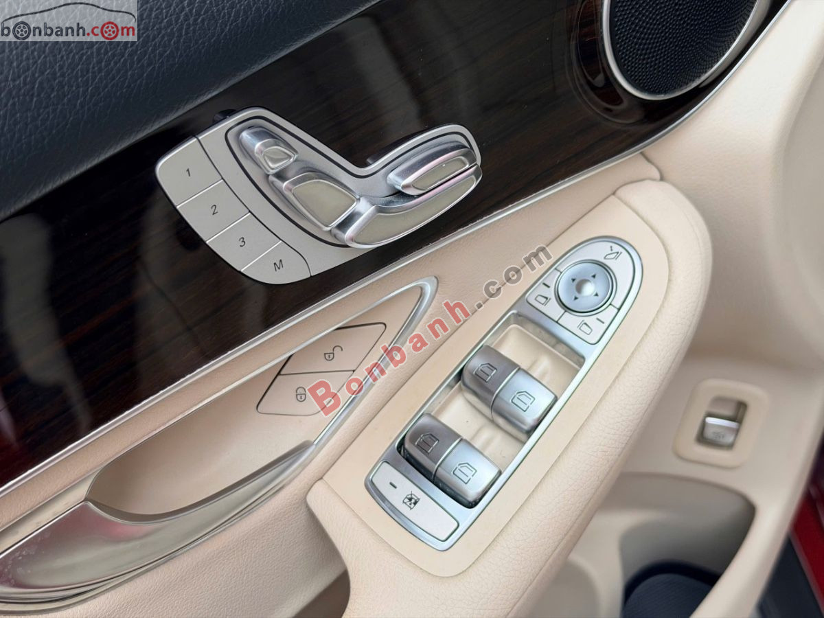 Bán ô tô Mercedes Benz GLC 200 - 2019 - xe cũ