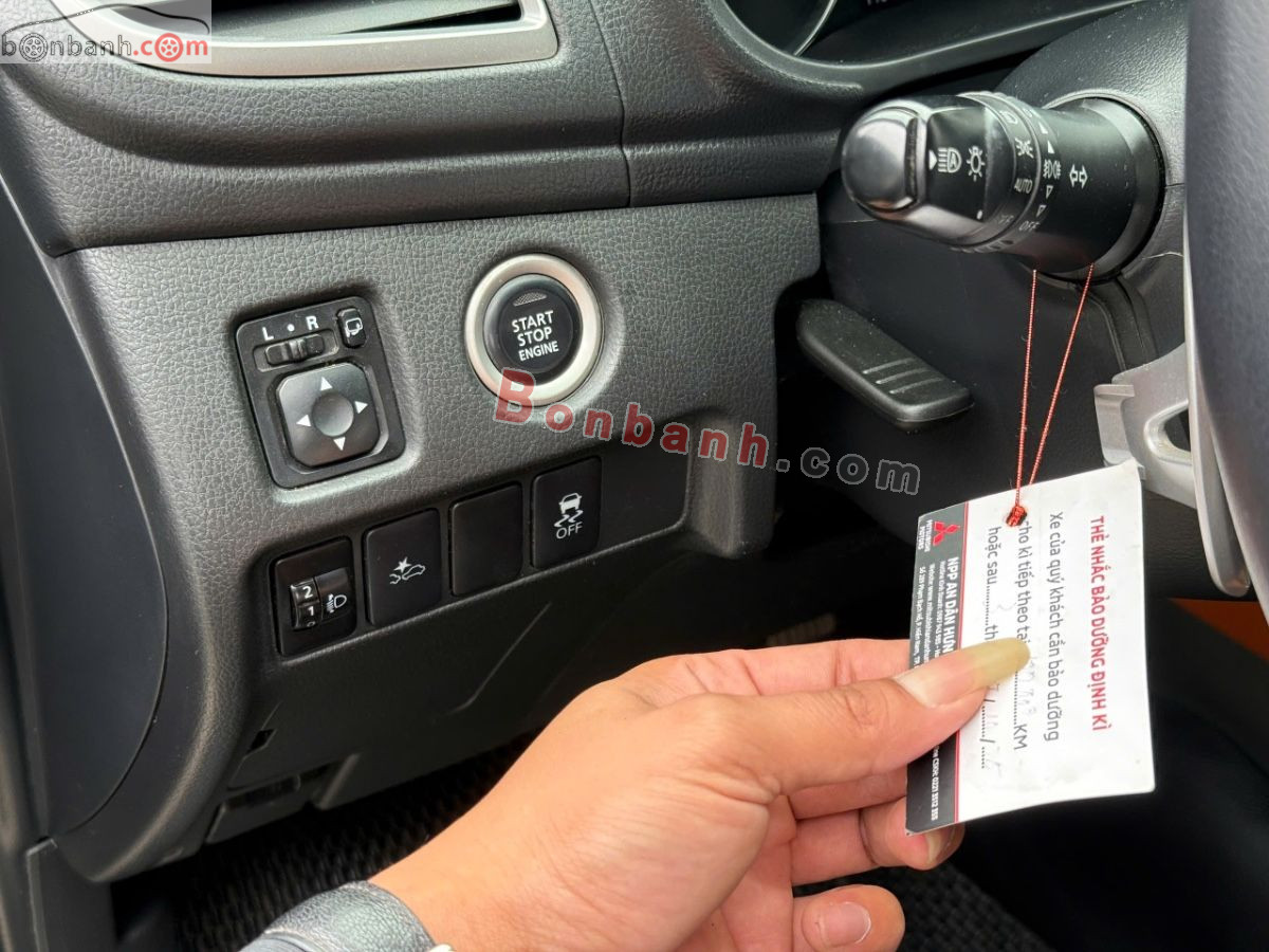 Bán ô tô Mitsubishi Triton Athlete 4x4 AT Mivec - 2021 - xe cũ