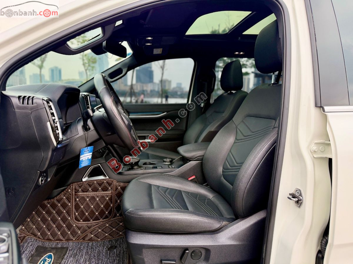 Bán ô tô Ford Everest Titanium Plus 2.0L 4x4 AT - 2024 - xe cũ