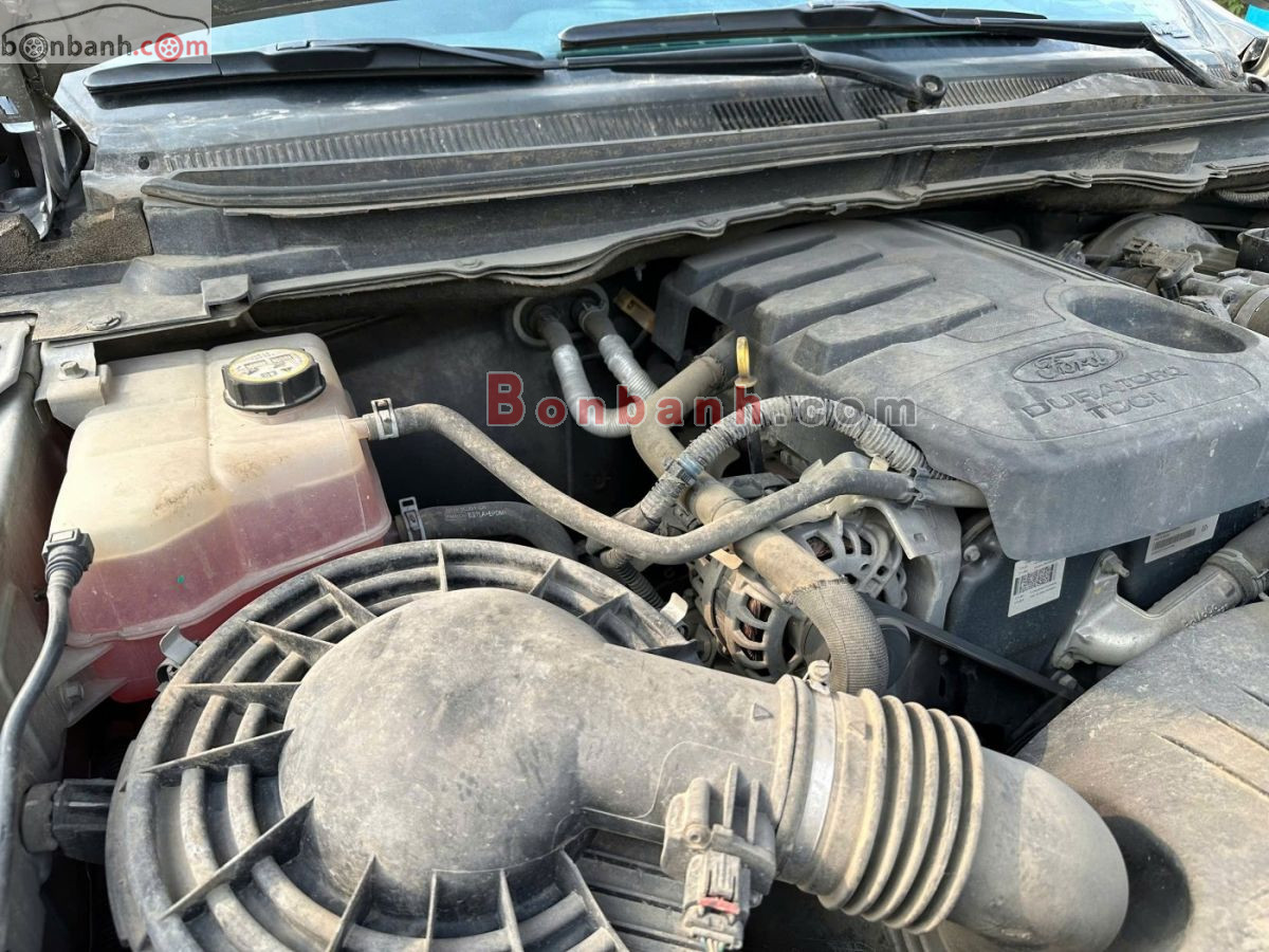 Bán ô tô Ford Ranger Wildtrak 2.2L 4x2 AT - 2015 - xe cũ