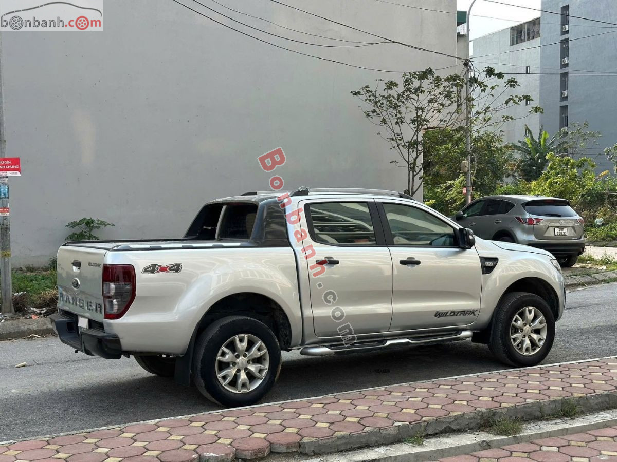 Bán ô tô Ford Ranger Wildtrak 2.2L 4x2 AT - 2015 - xe cũ
