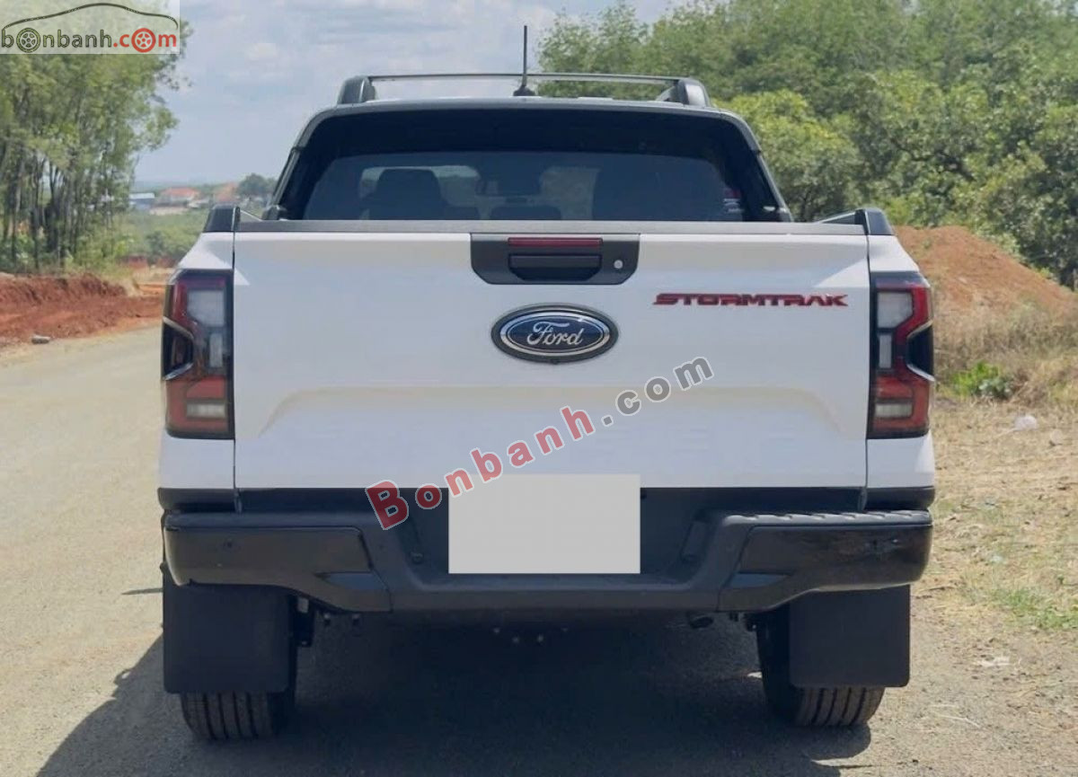 Bán ô tô Ford Ranger Stormtrak 2.0L 4x4 AT - 2025 - xe cũ