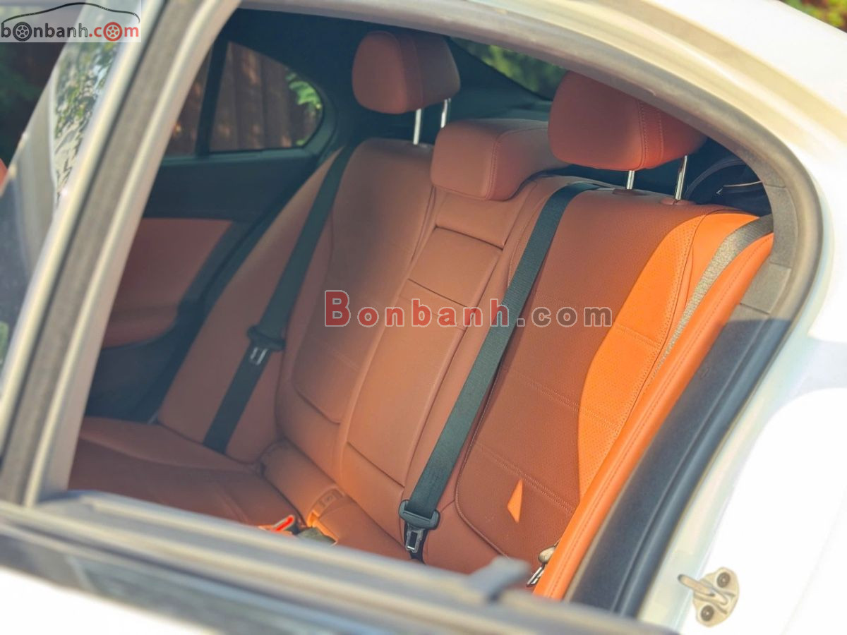 Bán ô tô Mercedes Benz C class C200 Avantgarde Plus - 2022 - xe cũ