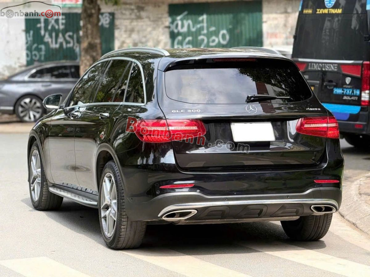 Bán ô tô Mercedes Benz GLC 300 4Matic - 2018 - xe cũ