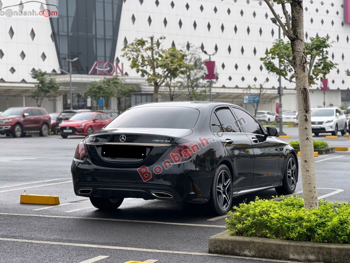 Bán ô tô Mercedes Benz C class C300 AMG - 2020 - xe cũ