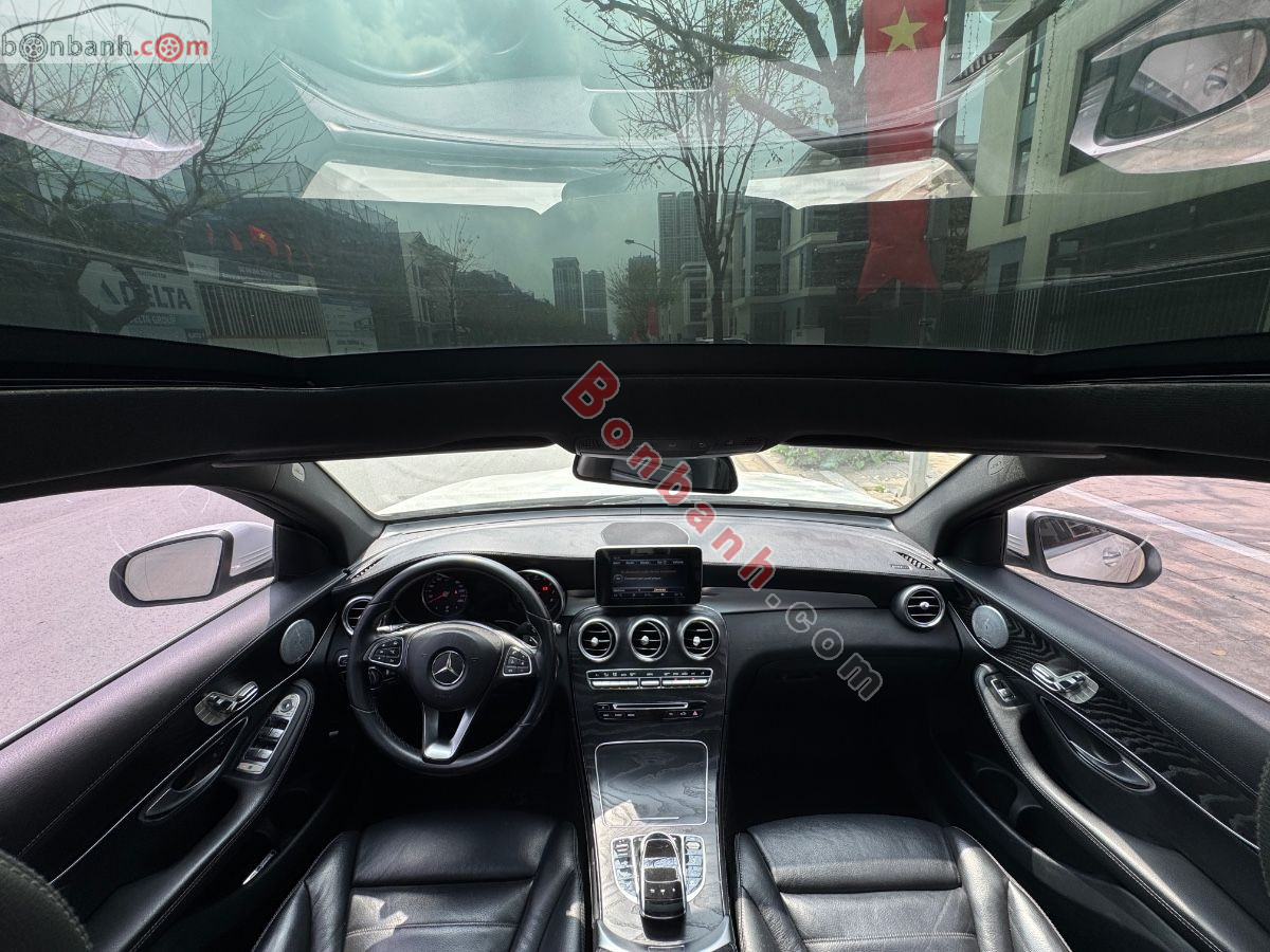 Bán ô tô Mercedes Benz GLC 300 4Matic - 2017 - xe cũ