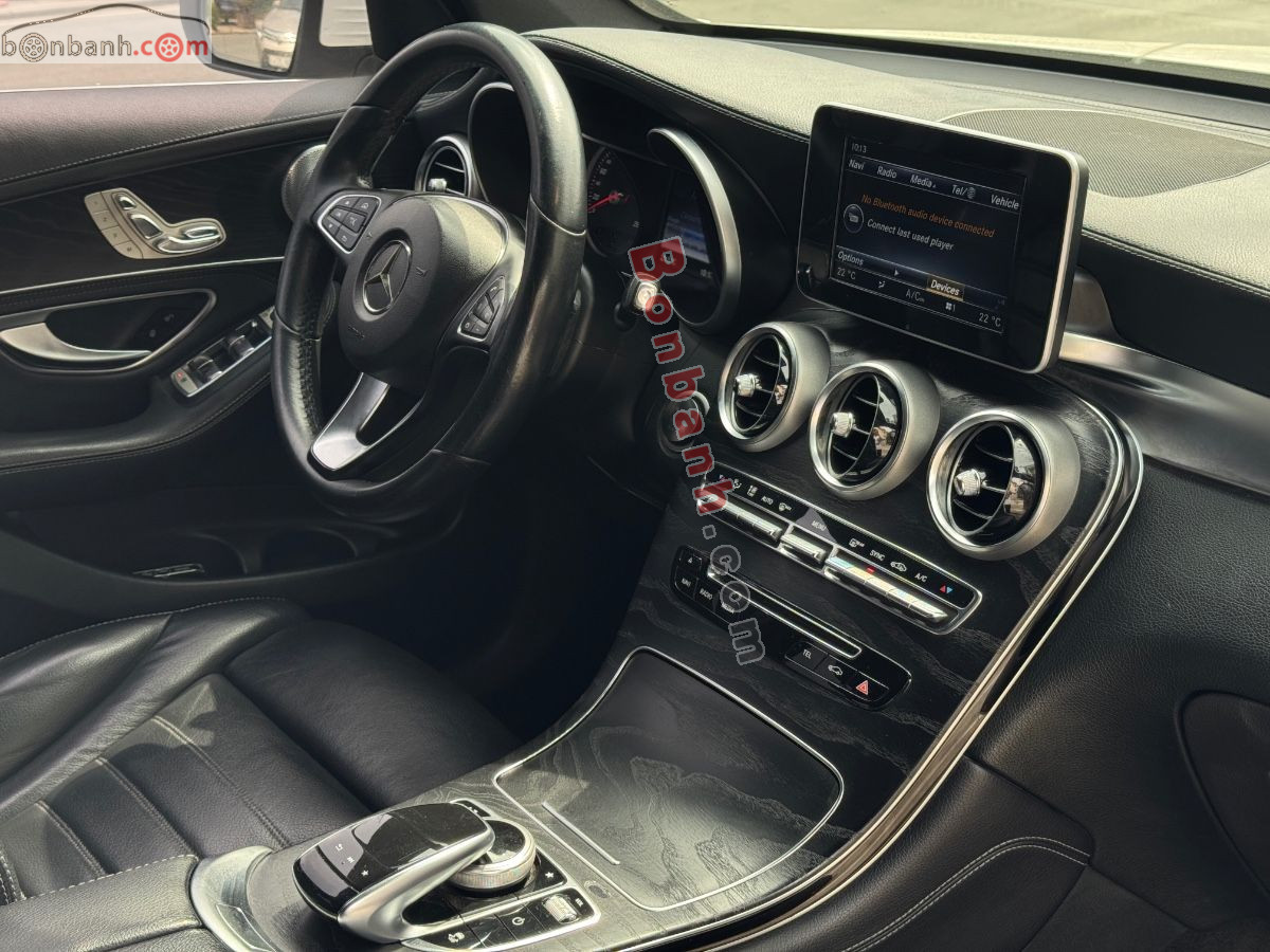 Bán ô tô Mercedes Benz GLC 300 4Matic - 2017 - xe cũ
