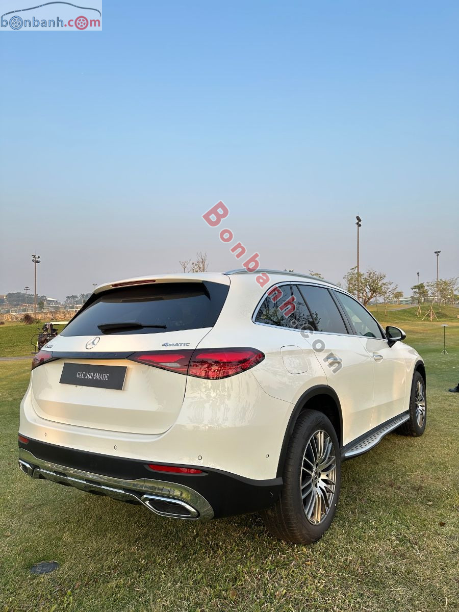 Bán ô tô Mercedes Benz GLC 200 4Matic - 2025 - xe mới