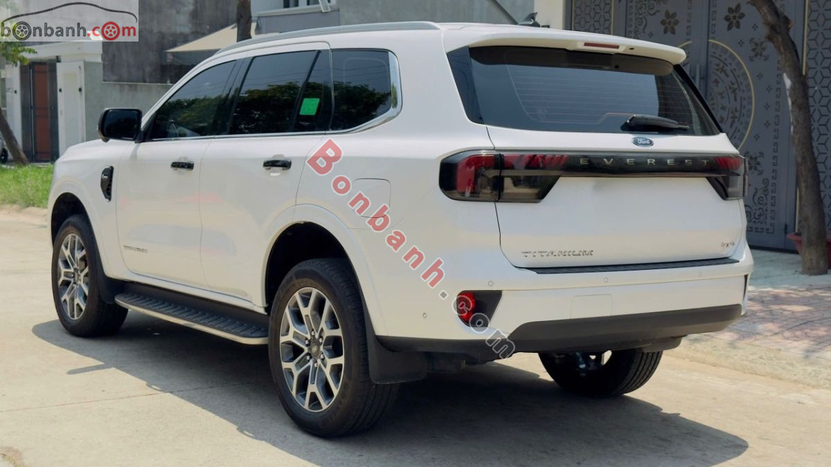Bán ô tô Ford Everest Titanium Plus 2.0L 4x4 AT - 2023 - xe cũ