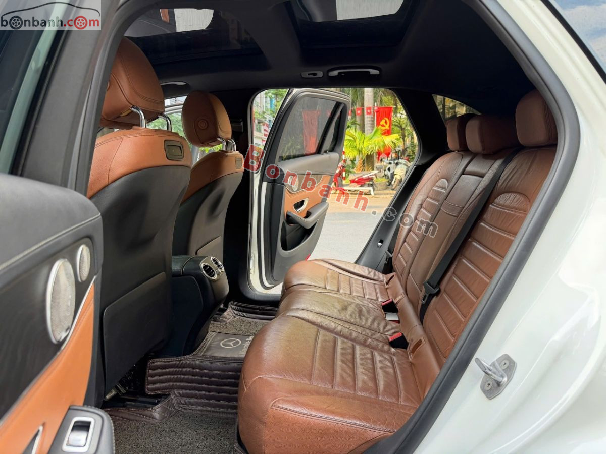 Bán ô tô Mercedes Benz GLC 300 4Matic - 2017 - xe cũ