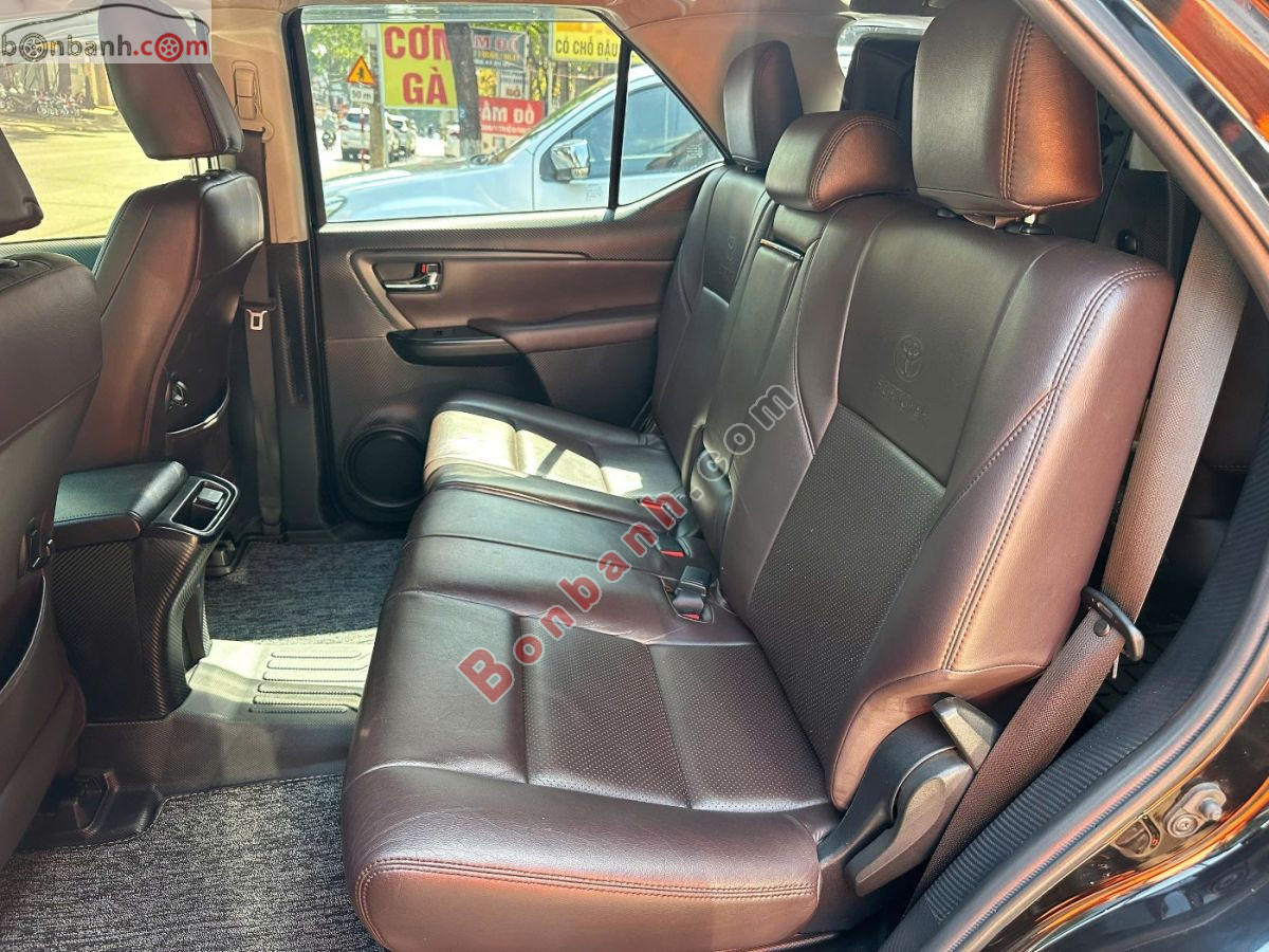 Bán ô tô Toyota Fortuner 2.4G 4x2 MT - 2019 - xe cũ