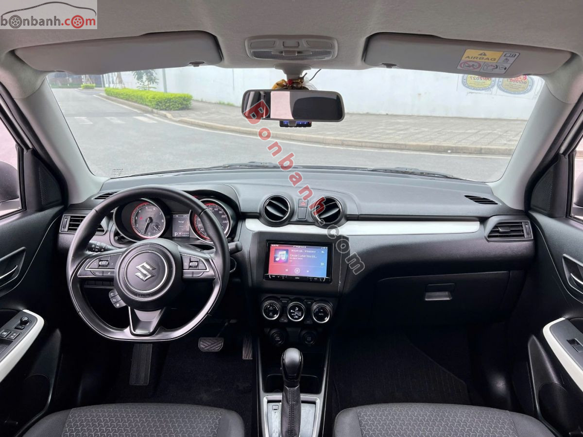 Bán ô tô Suzuki Swift GLX 1.2 AT - 2020 - xe cũ