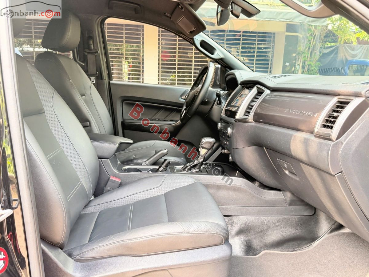Bán ô tô Ford Everest Titanium 2.0L 4x2 AT - 2019 - xe cũ