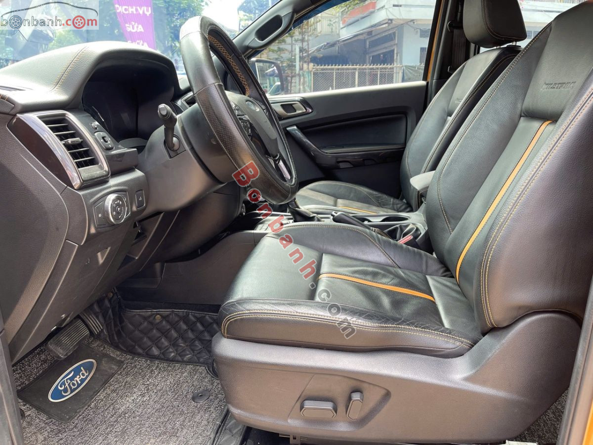 Bán ô tô Ford Ranger Wildtrak 2.0L 4x4 AT - 2022 - xe cũ