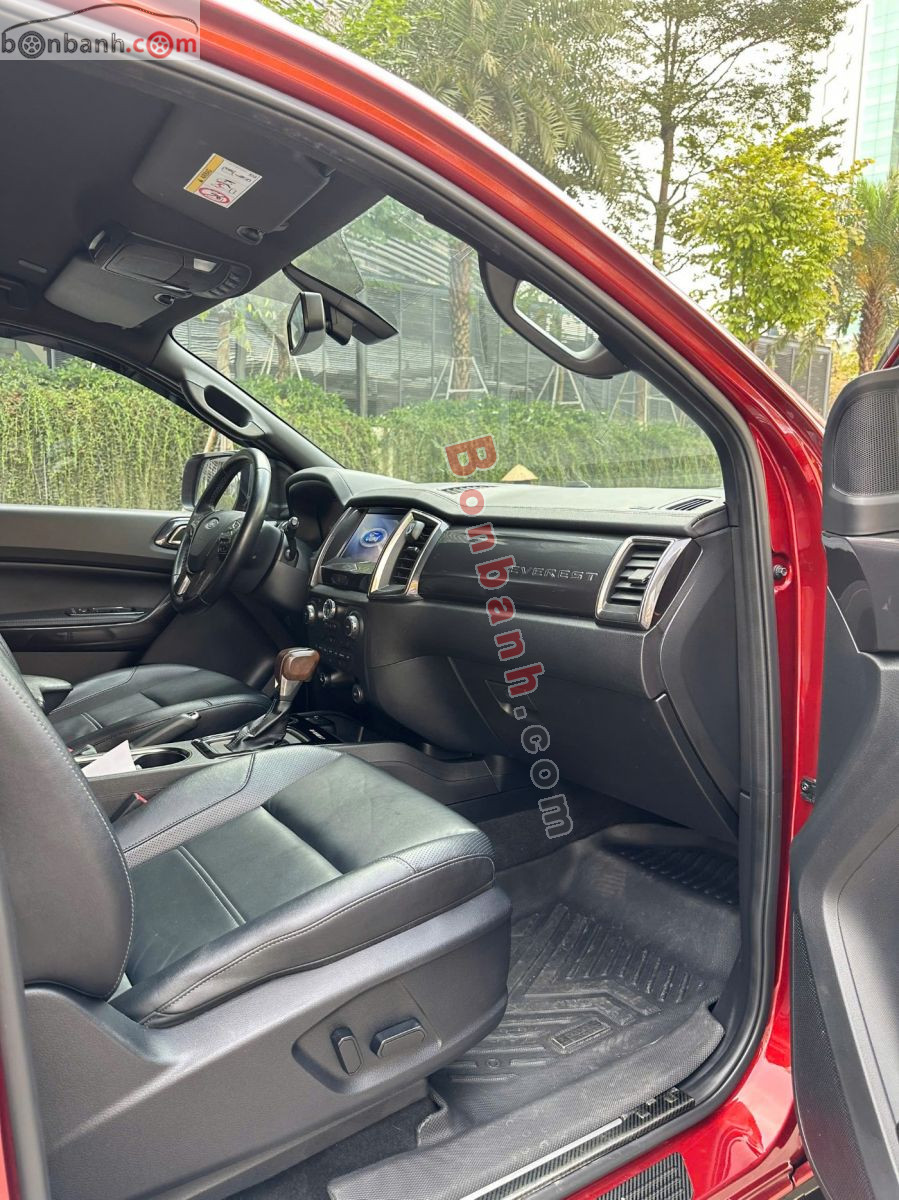Bán ô tô Ford Everest Titanium 2.0L 4x2 AT - 2021 - xe cũ