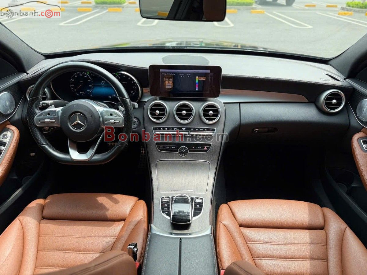 Bán ô tô Mercedes Benz C class C300 AMG - 2020 - xe cũ