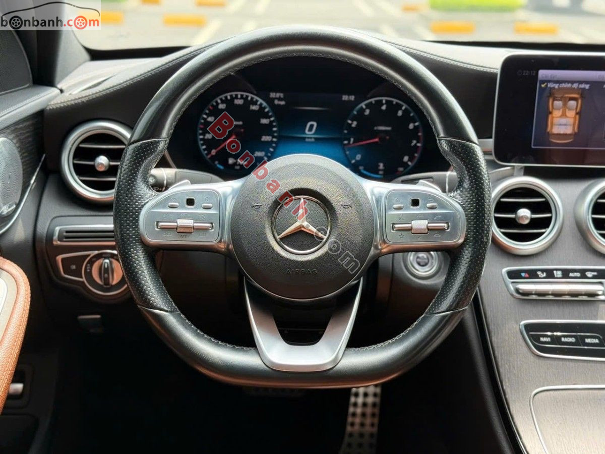 Bán ô tô Mercedes Benz C class C300 AMG - 2020 - xe cũ