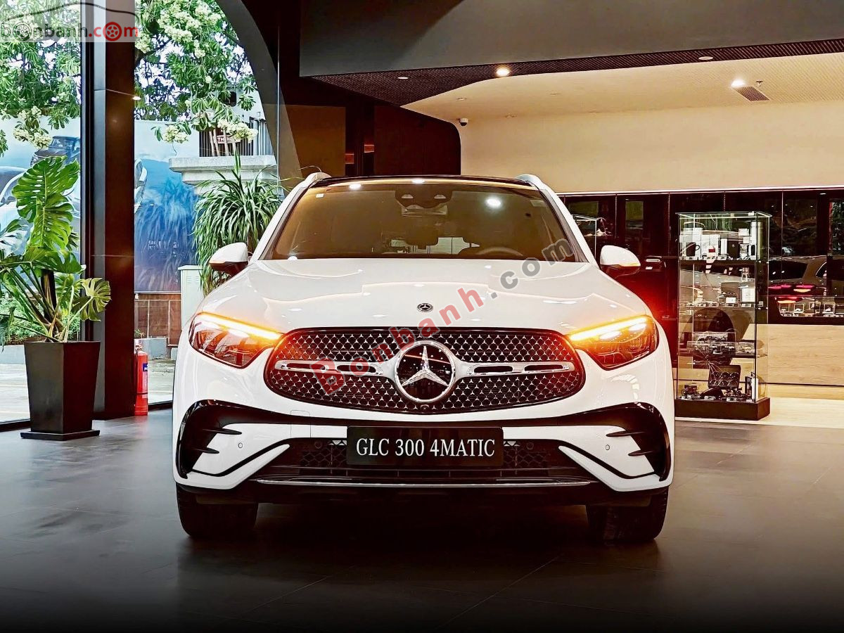 Bán ô tô Mercedes Benz GLC 300 4Matic - 2025 - xe mới