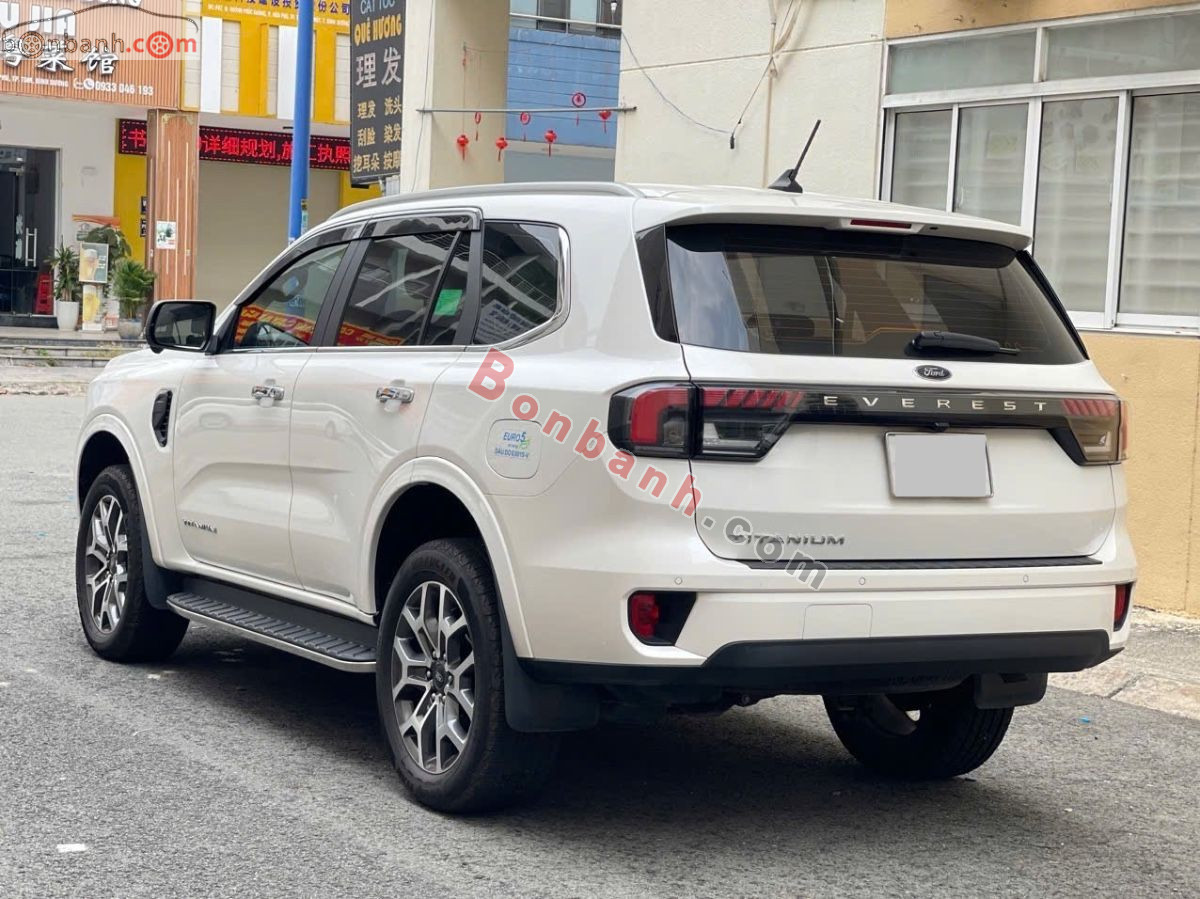Bán ô tô Ford Everest Titanium Plus 2.0L 4x4 AT - 2024 - xe cũ