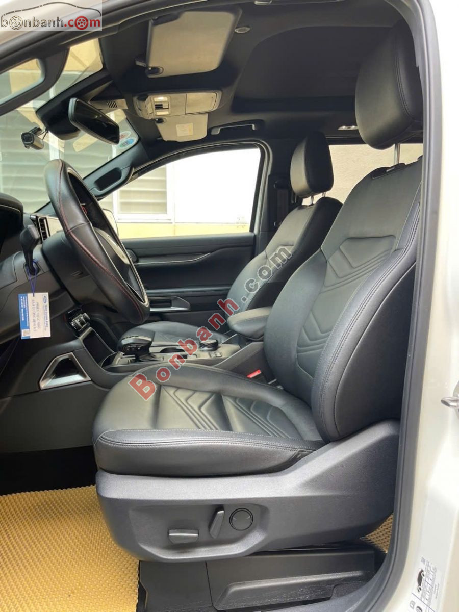 Bán ô tô Ford Everest Titanium Plus 2.0L 4x4 AT - 2024 - xe cũ