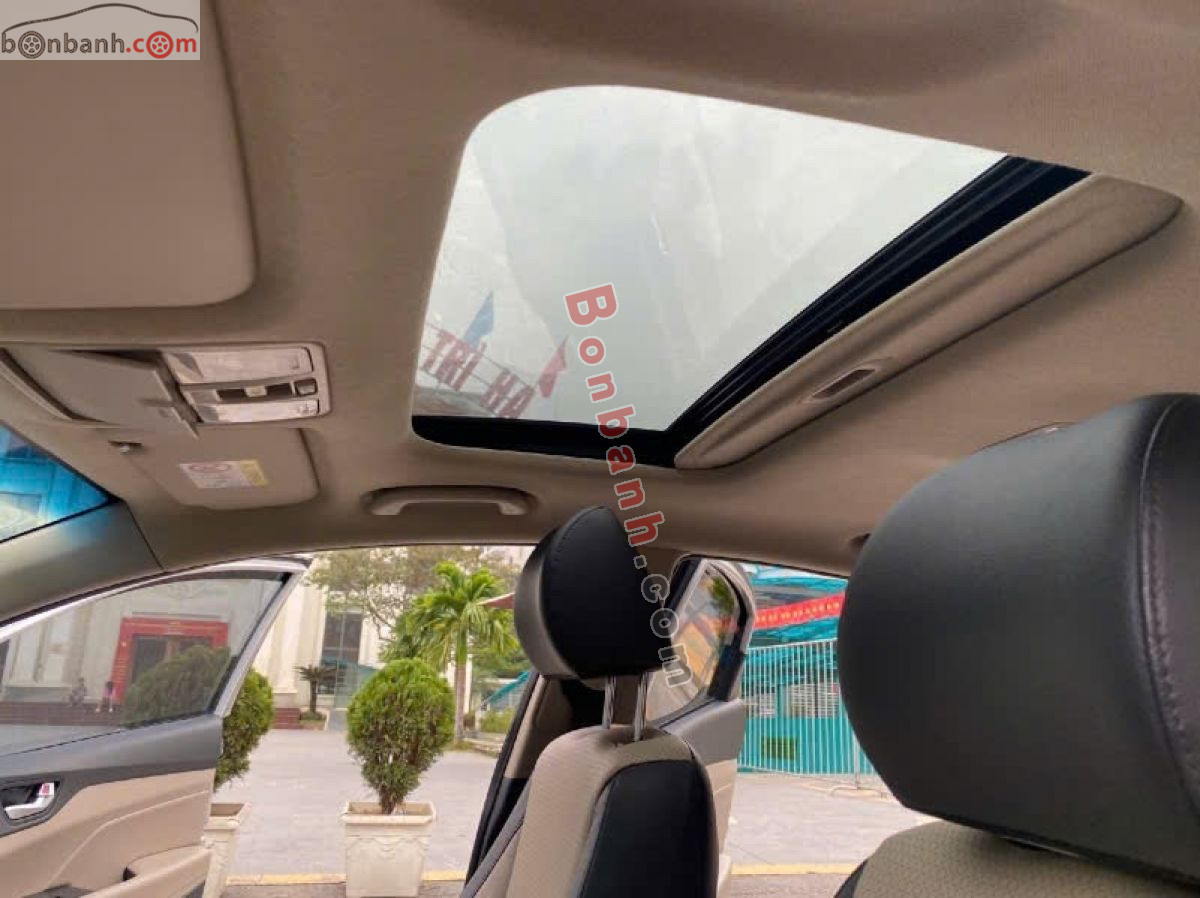 Bán ô tô Hyundai Accent 1.4 ATH - 2018 - xe cũ