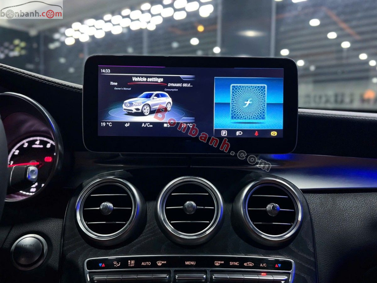 Bán ô tô Mercedes Benz GLC 300 4Matic - 2018 - xe cũ