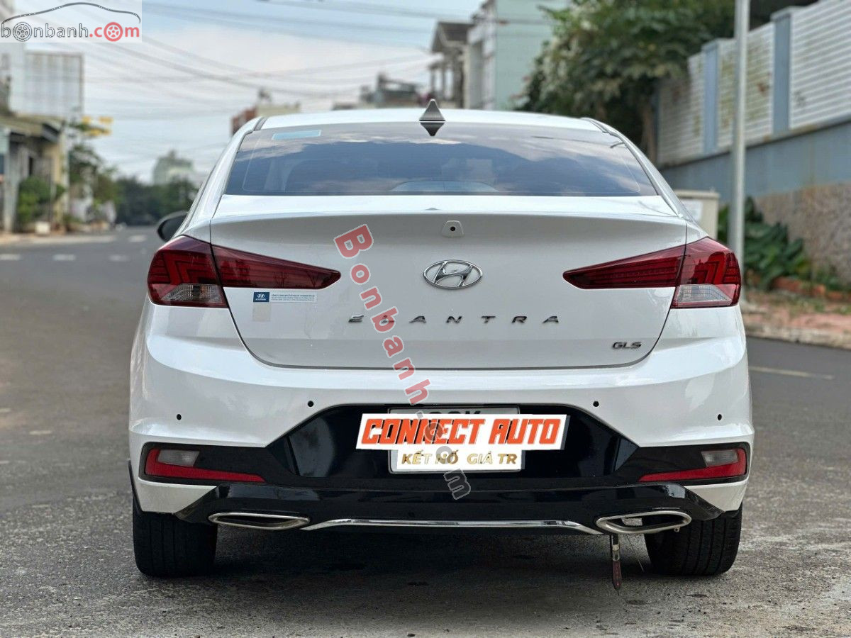 Bán ô tô Hyundai Elantra 2.0 AT - 2022 - xe cũ