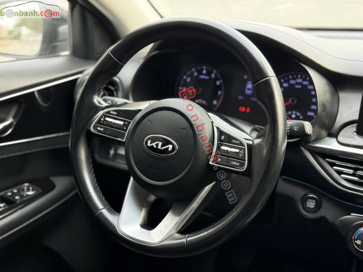 Bán ô tô Kia Cerato 1.6 MT - 2020 - xe cũ