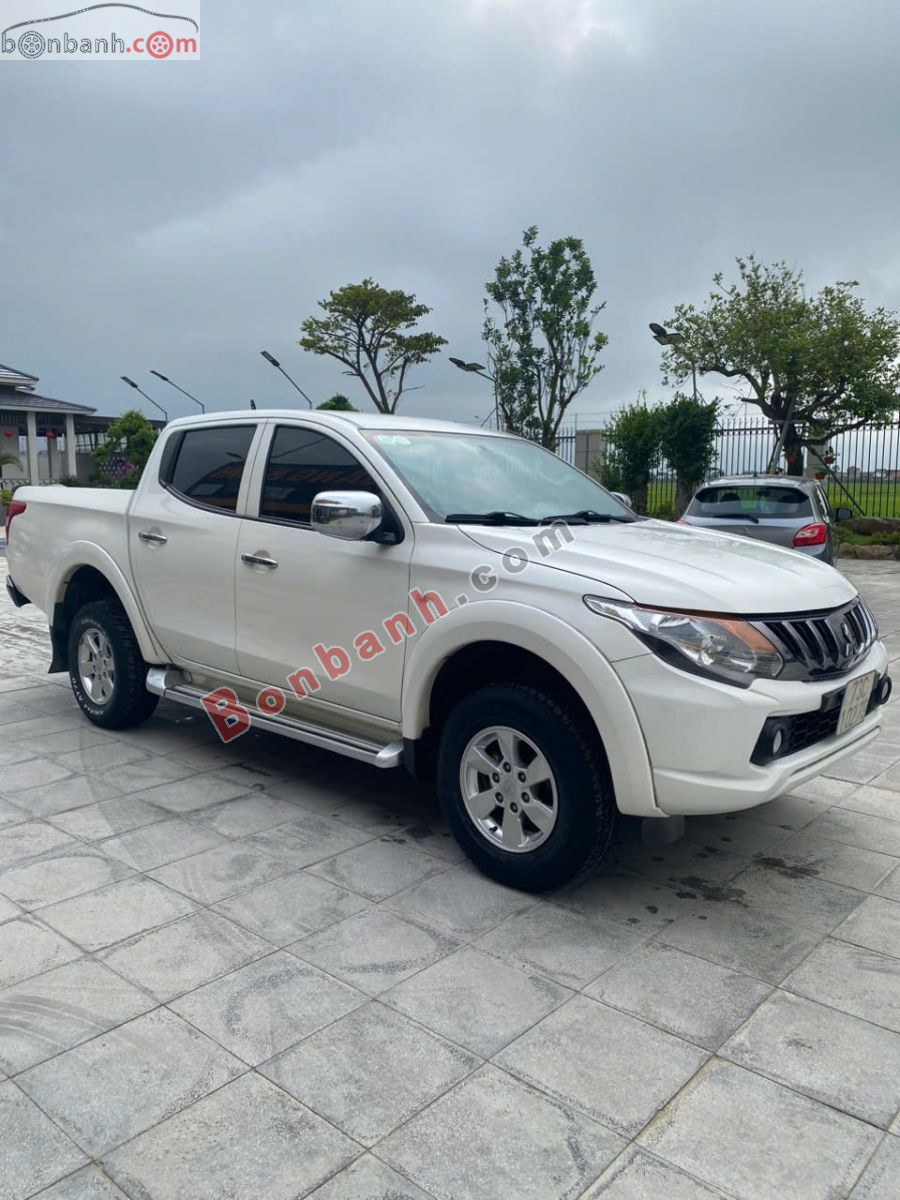 Bán ô tô Mitsubishi Triton 4x2 MT - 2019 - xe cũ