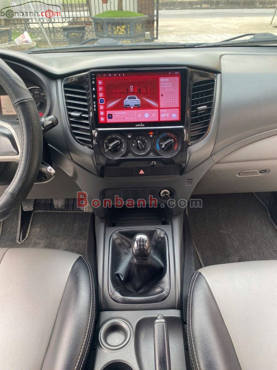 Bán ô tô Mitsubishi Triton 4x2 MT - 2019 - xe cũ