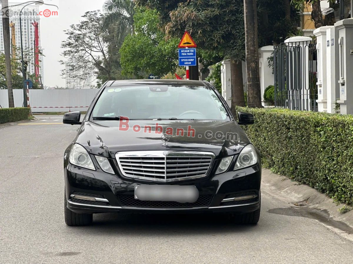 Bán ô tô Mercedes Benz E class E300 - 2011 - xe cũ