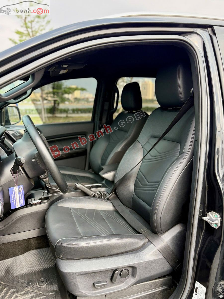 Bán ô tô Ford Everest Titanium 2.0L 4x2 AT - 2019 - xe cũ