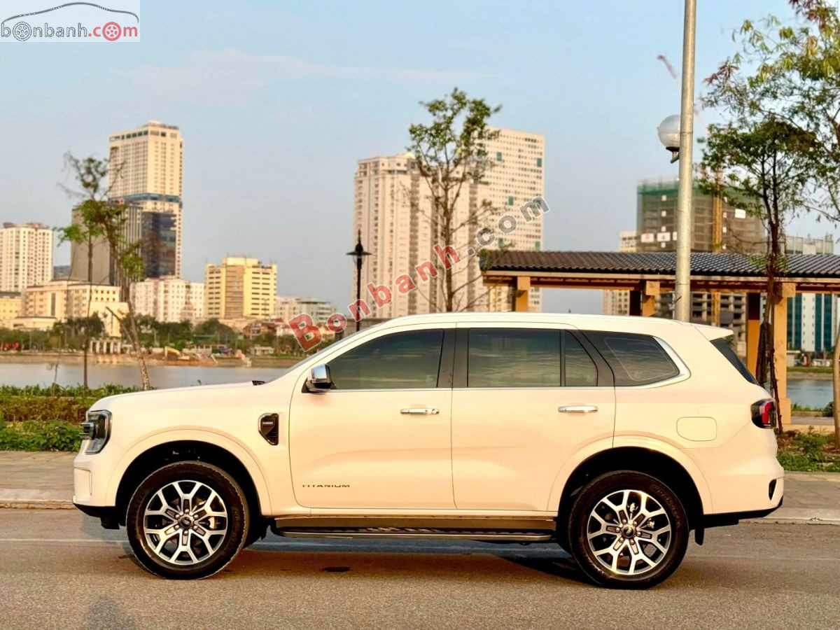 Bán ô tô Ford Everest Titanium 2.0L 4x2 AT - 2022 - xe cũ