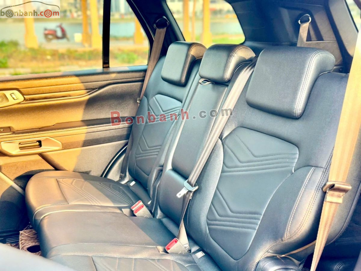 Bán ô tô Ford Everest Titanium 2.0L 4x2 AT - 2022 - xe cũ