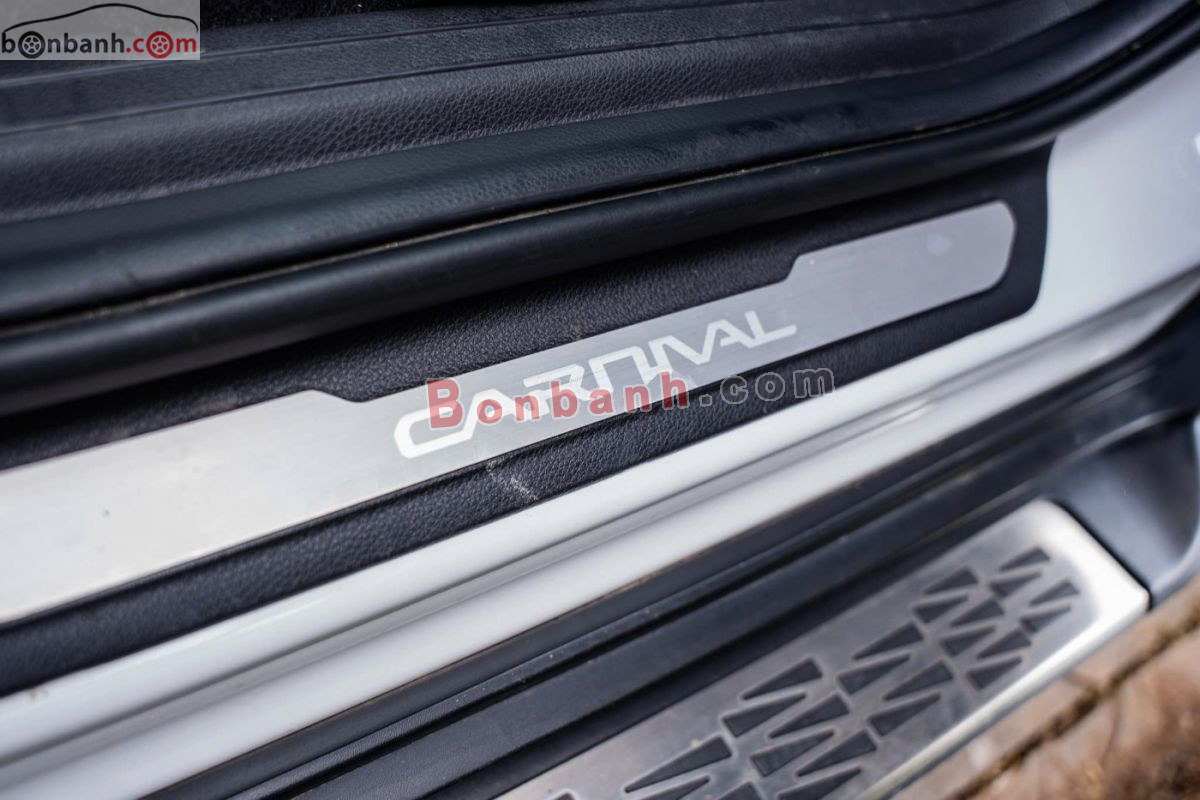 Bán ô tô Kia Carnival Signature 1.6 Turbo HEV 7S - 2025 - xe cũ