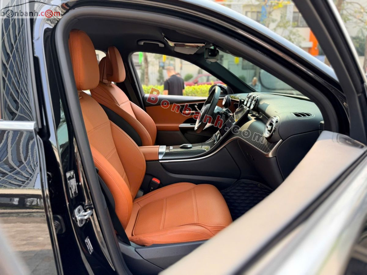 Bán ô tô Mercedes Benz GLC 200 4Matic - 2025 - xe cũ
