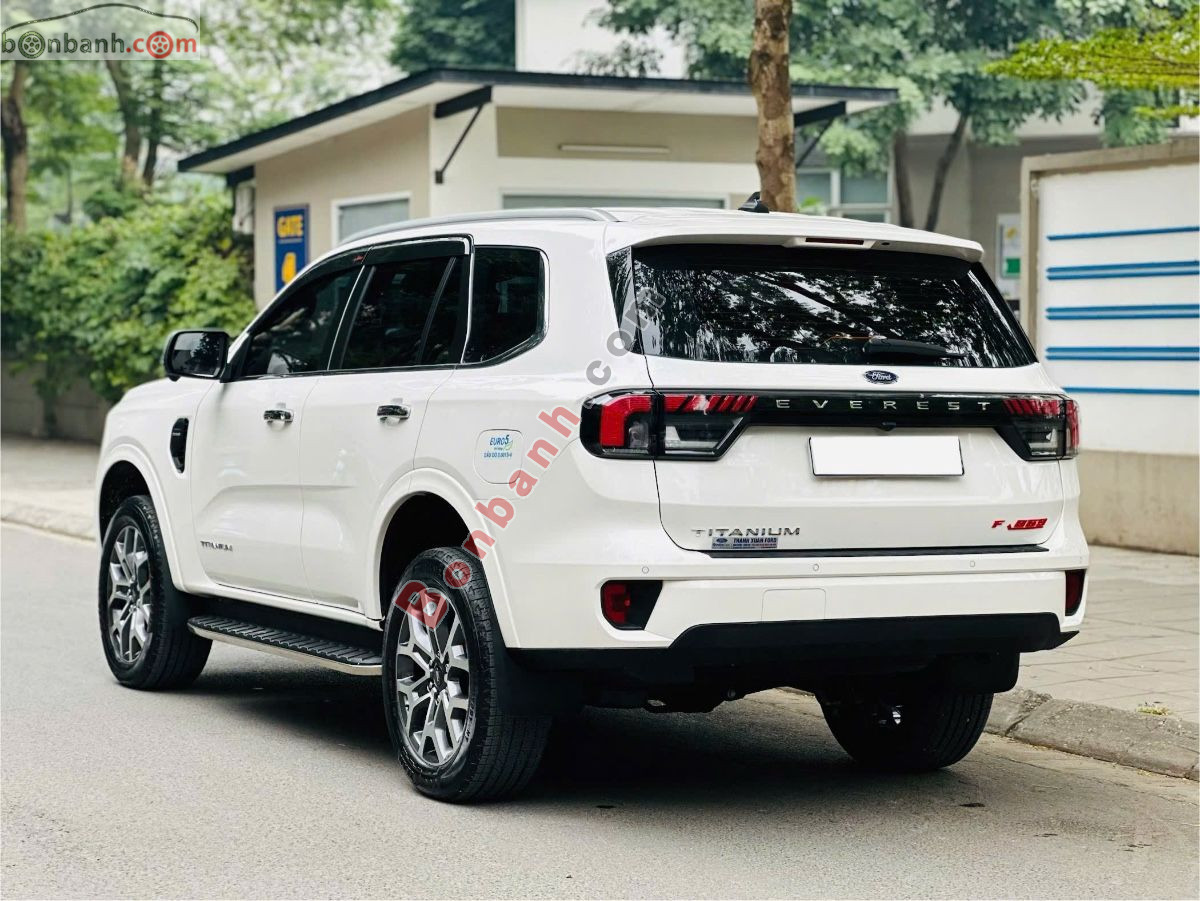 Bán ô tô Ford Everest Titanium 2.0L 4x2 AT - 2024 - xe cũ