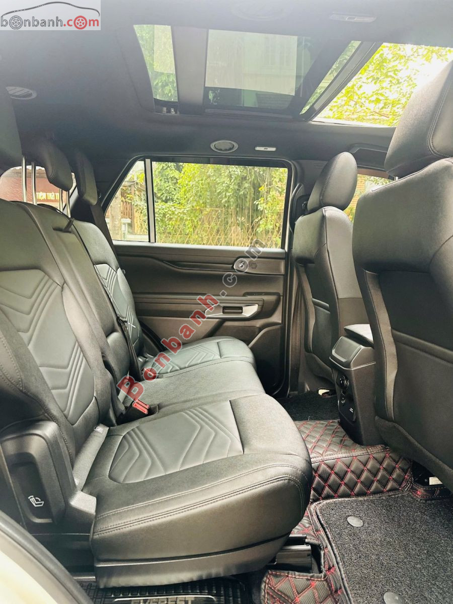 Bán ô tô Ford Everest Titanium 2.0L 4x2 AT - 2024 - xe cũ