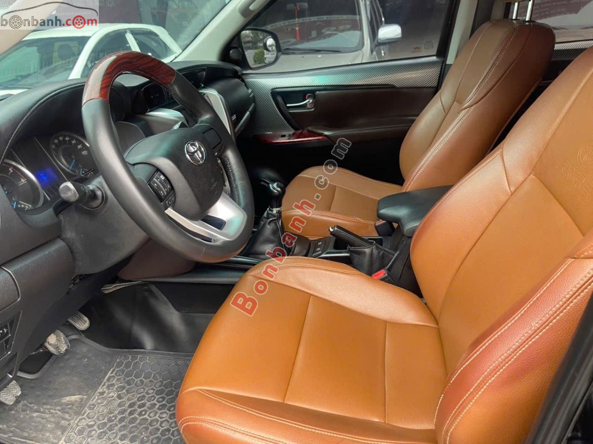 Bán ô tô Toyota Fortuner 2.4G 4x2 MT - 2017 - xe cũ