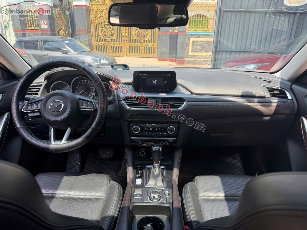 Bán ô tô Mazda 6 Premium 2.0 AT - 2018 - xe cũ
