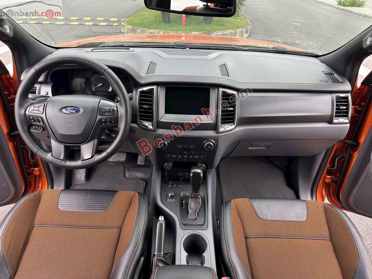 Bán ô tô Ford Ranger Wildtrak 3.2L 4x4 AT - 2015 - xe cũ