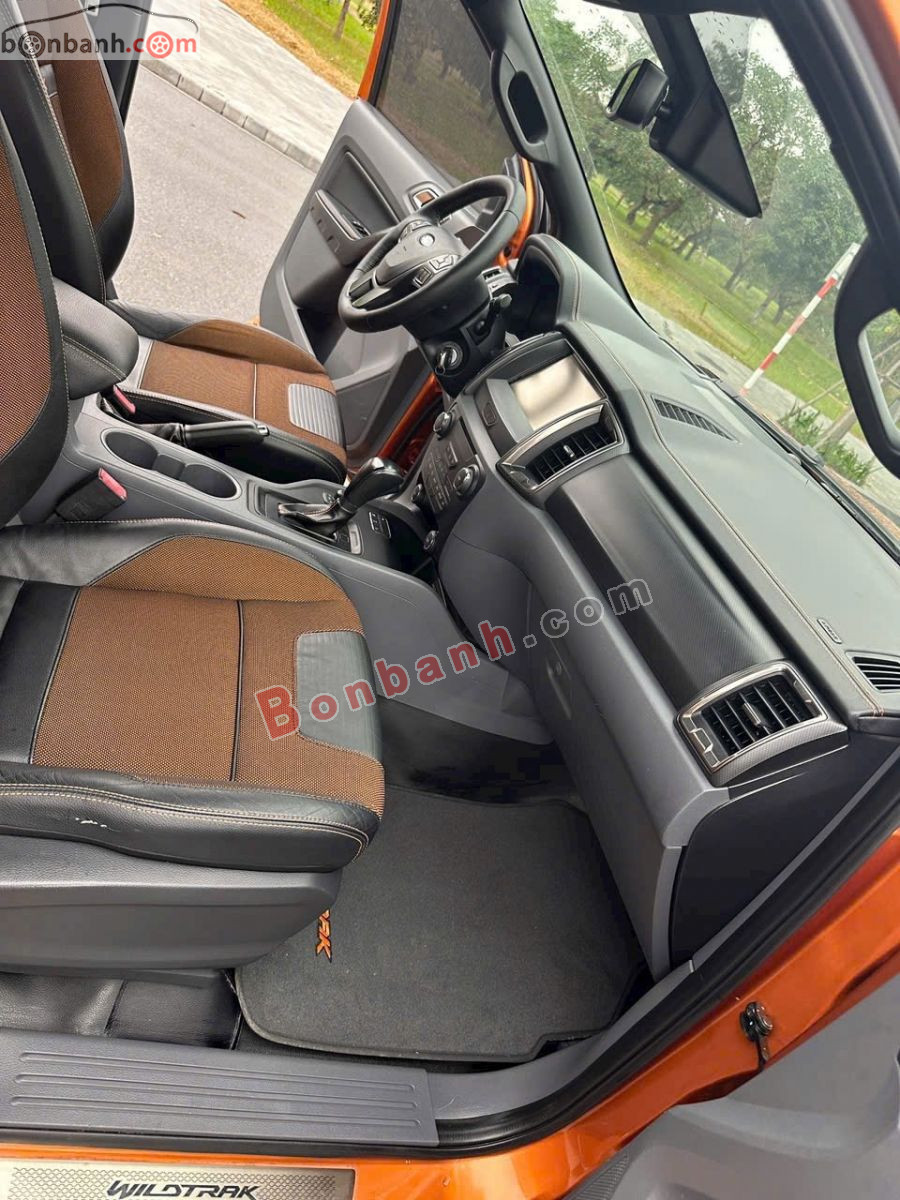 Bán ô tô Ford Ranger Wildtrak 3.2L 4x4 AT - 2015 - xe cũ