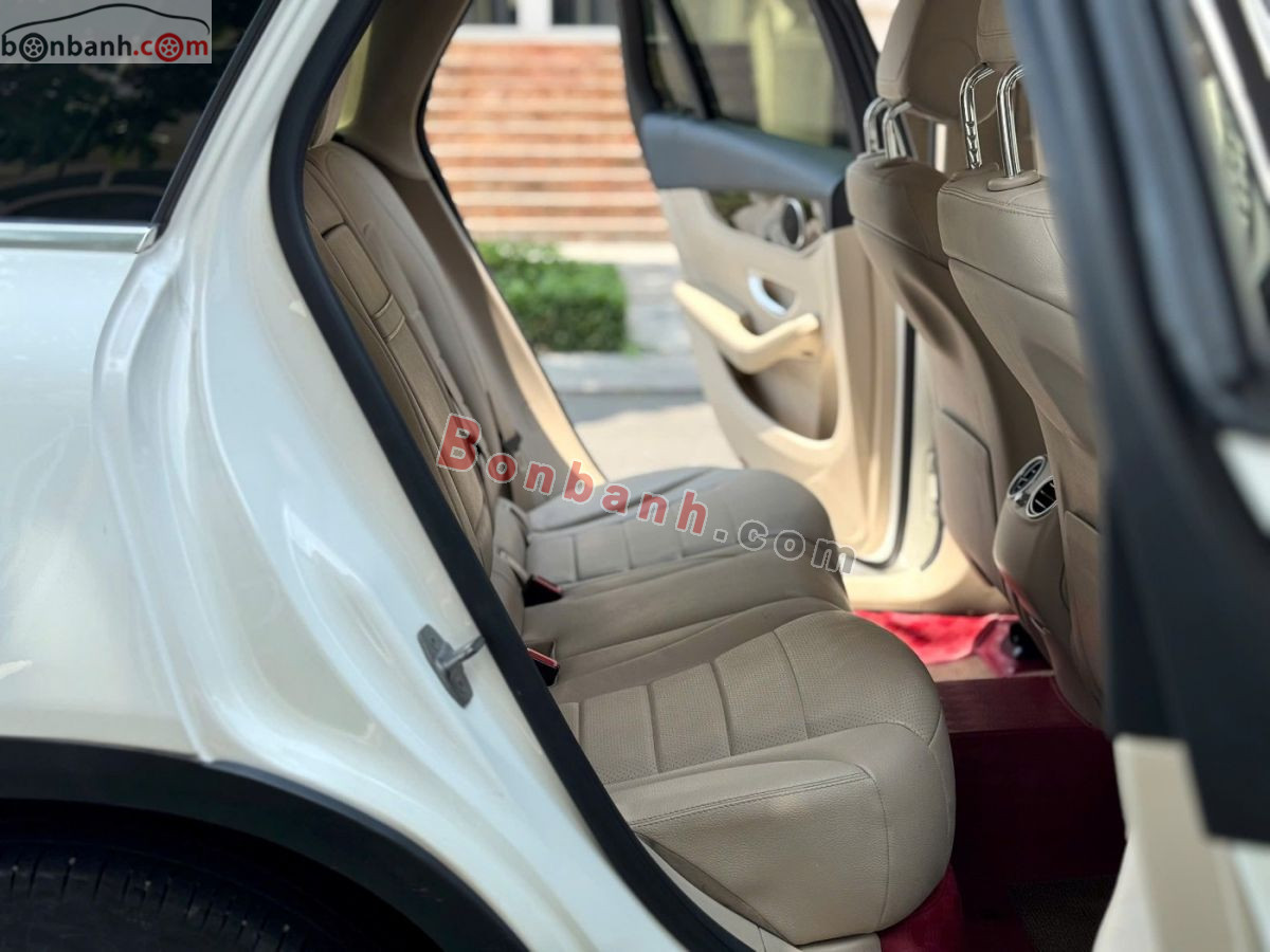 Bán ô tô Mercedes Benz GLC 200 - 2020 - xe cũ